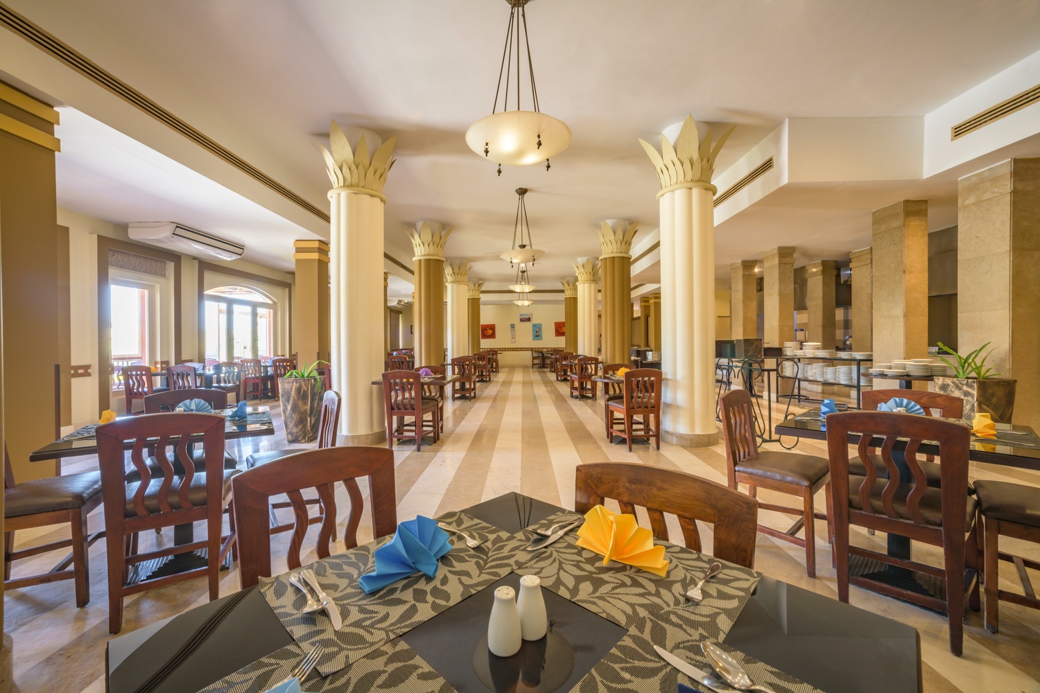 Solero Restaurant @ Marina Plaza Hotel, Tala Bay