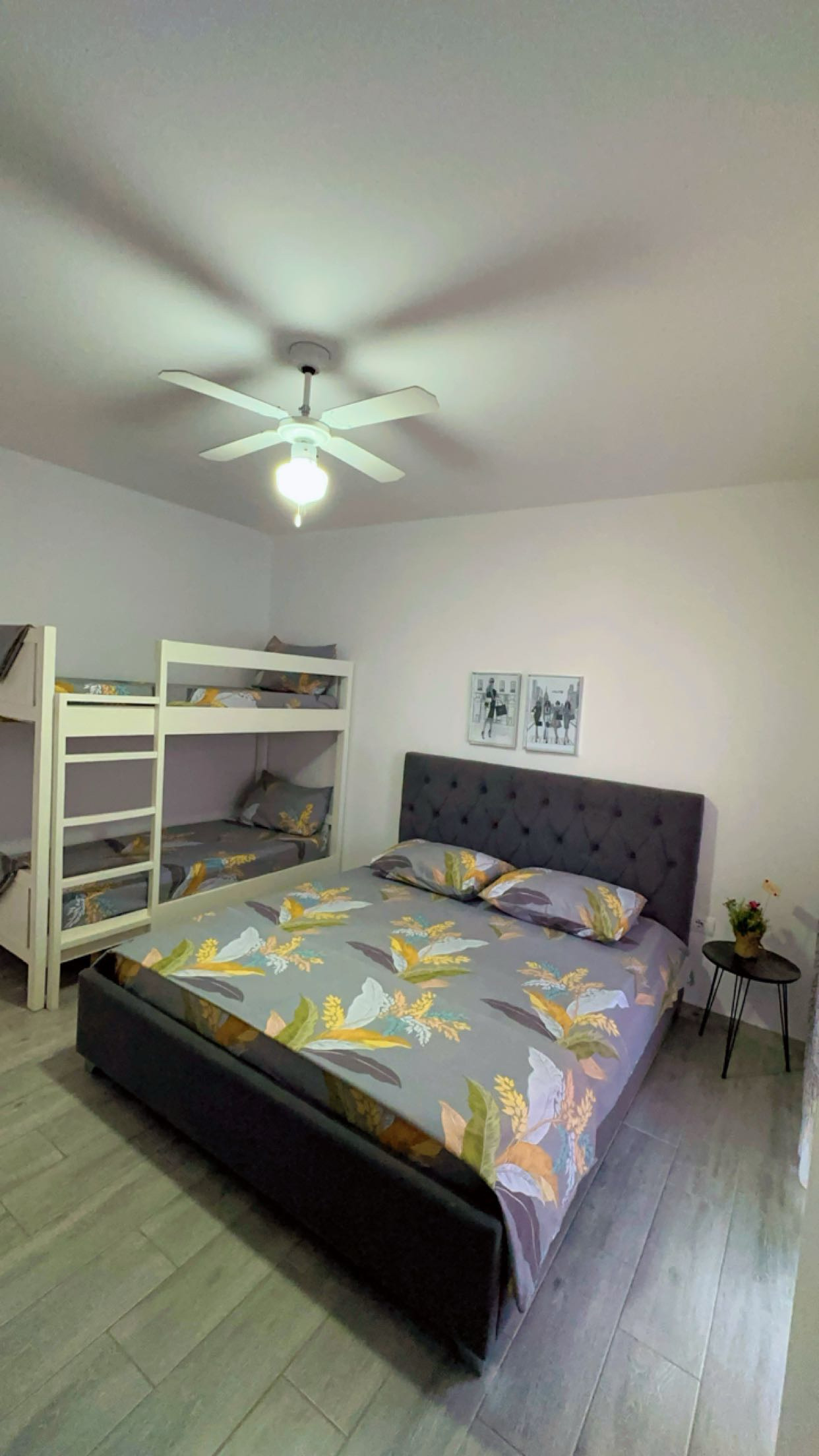 Kings Apartments