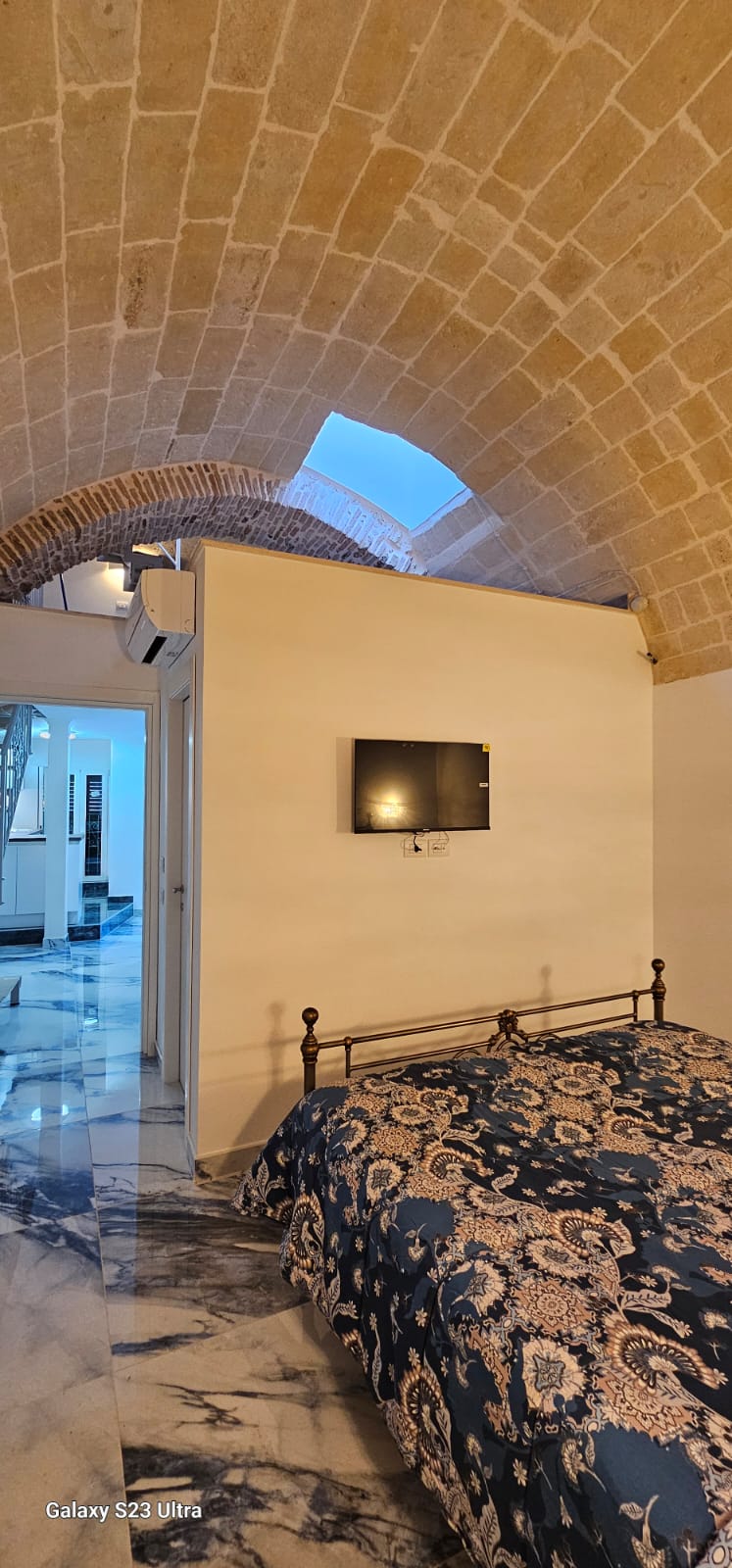 Monte  Bello Suites