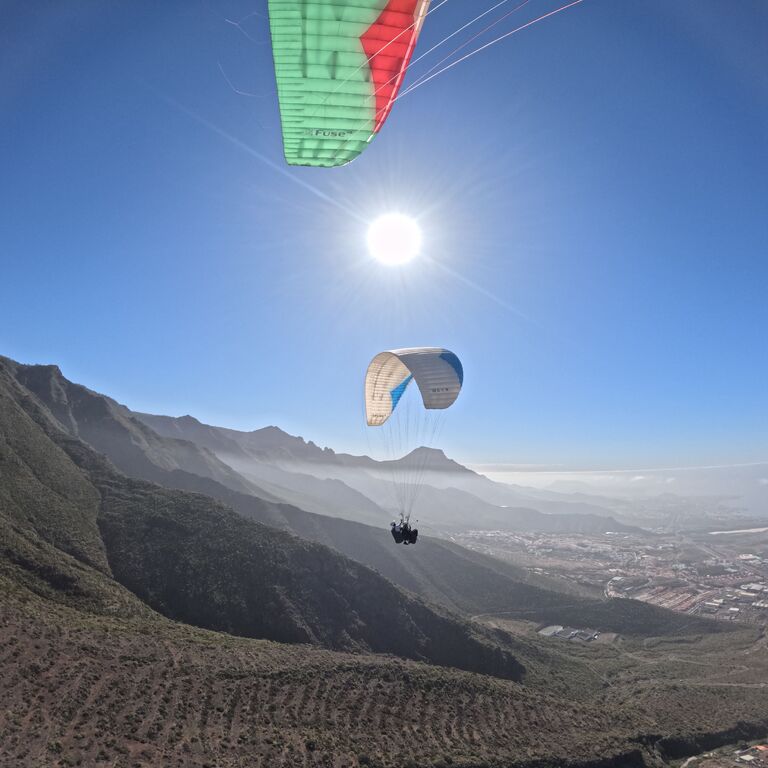 Daydream paragliding