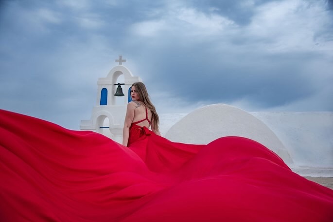 Santorini Cinematic Photoshoot