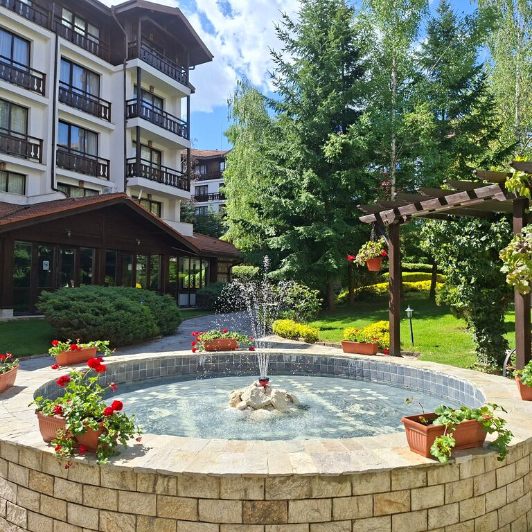 Winslow Infinity Aparthotel