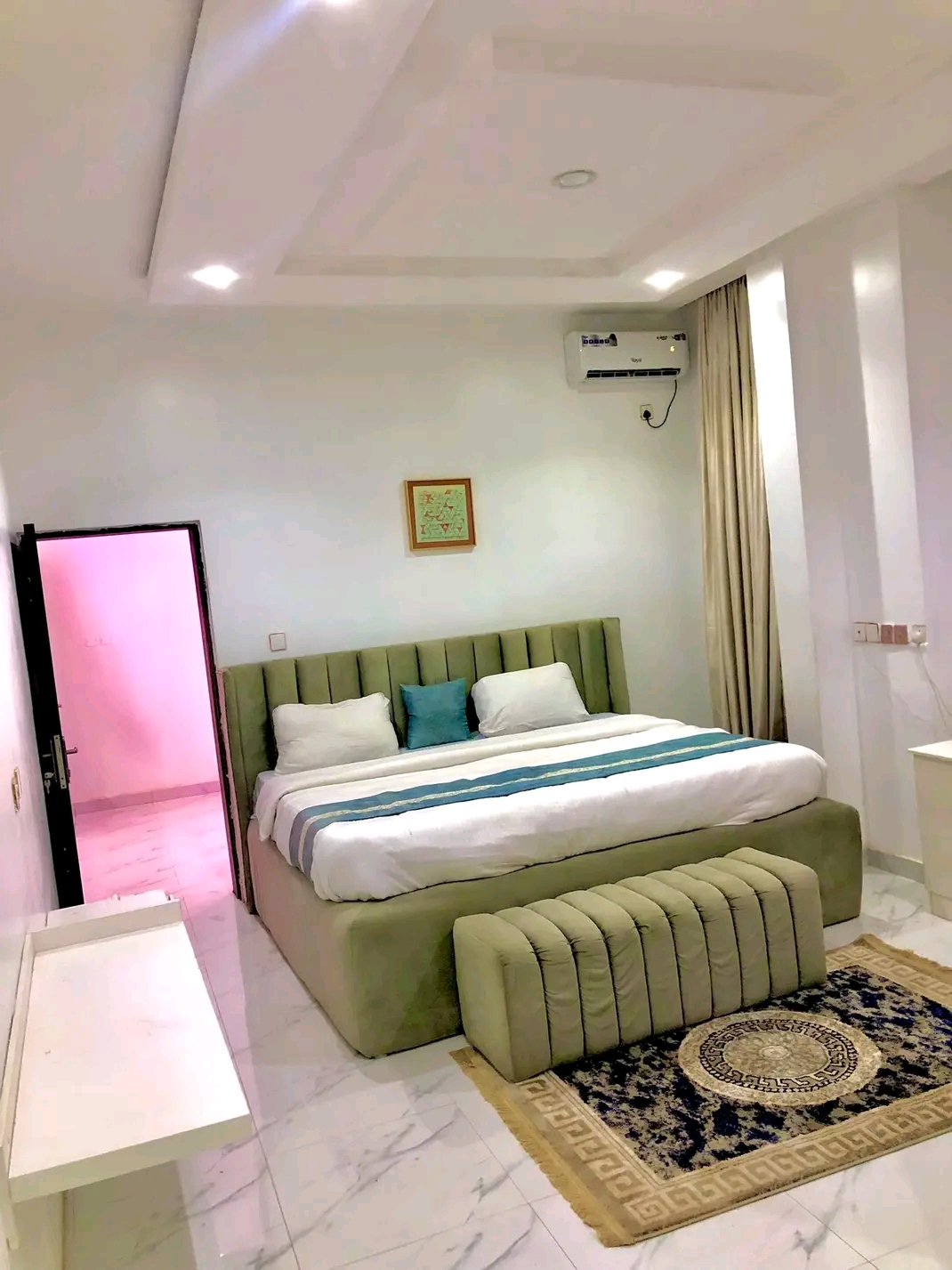 Maxi villa luxury hotel