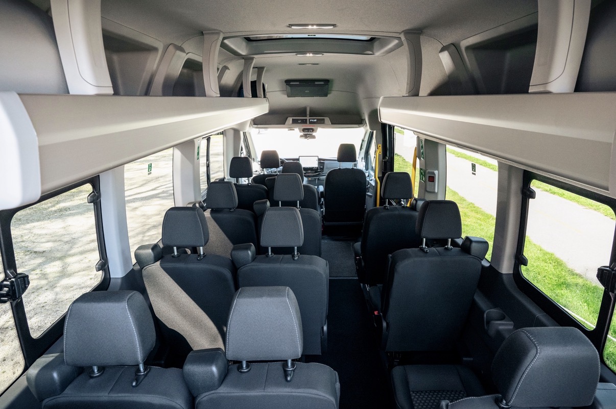 Nadine Bus