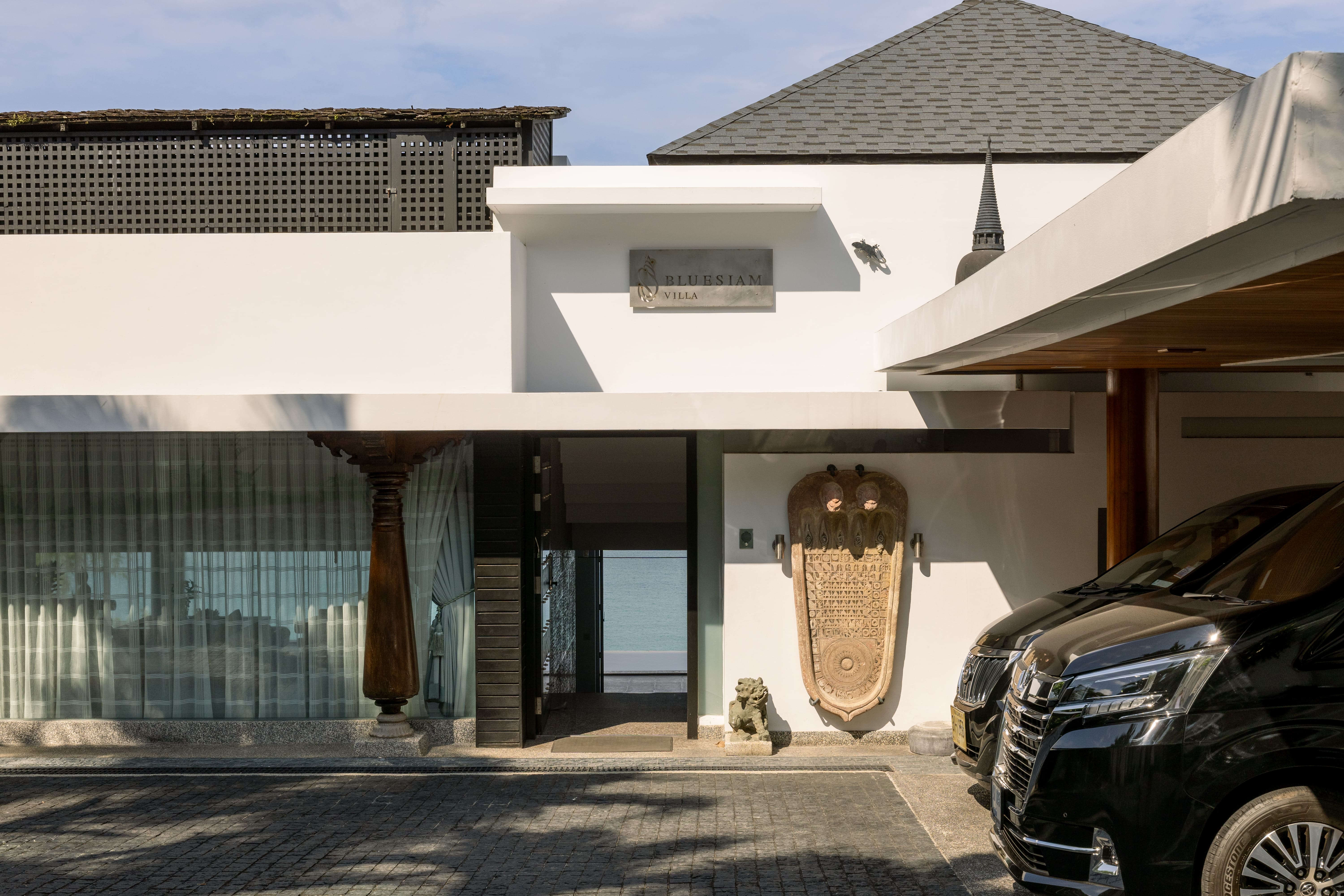 Bluesiam Villa