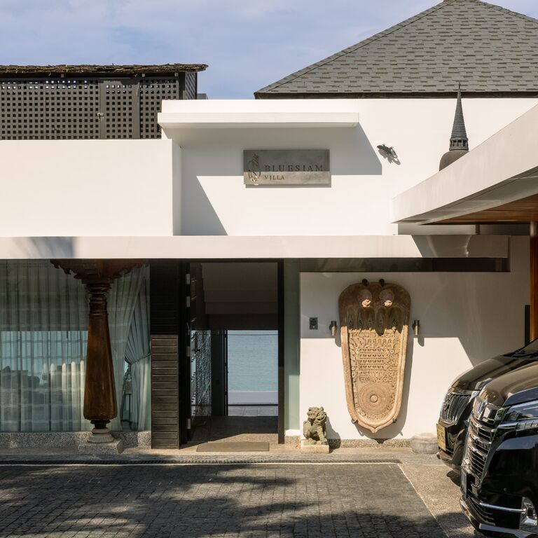 Bluesiam Villa
