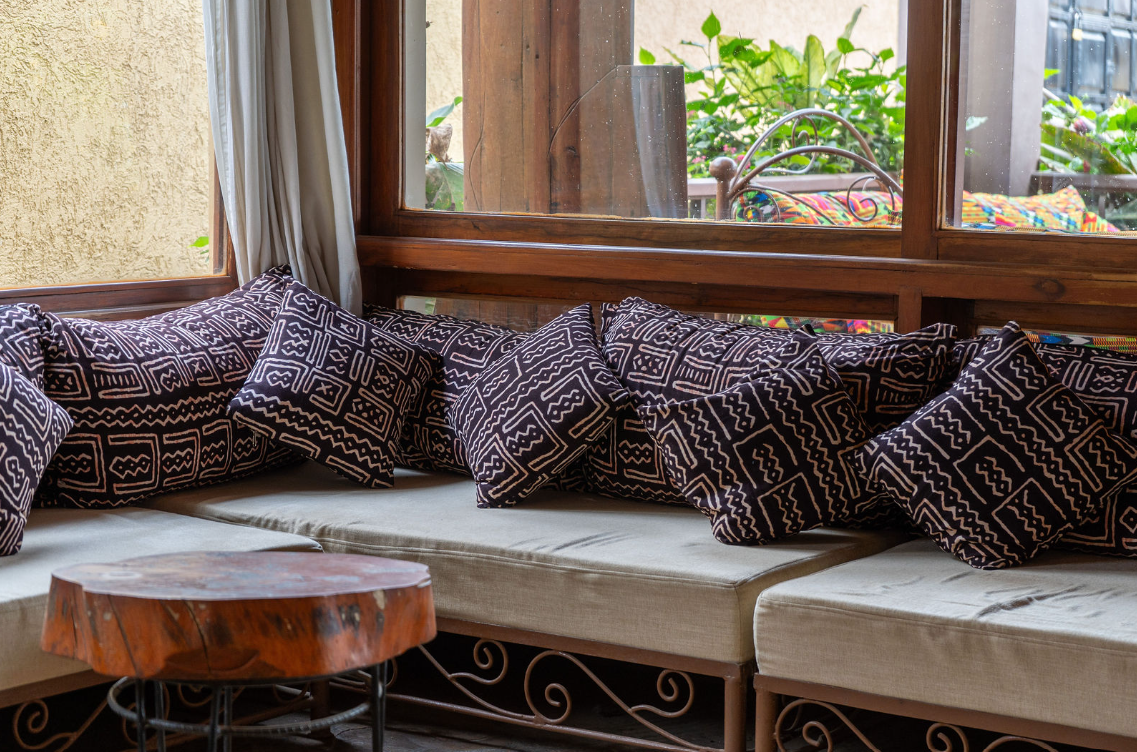 Ahadi Lodge