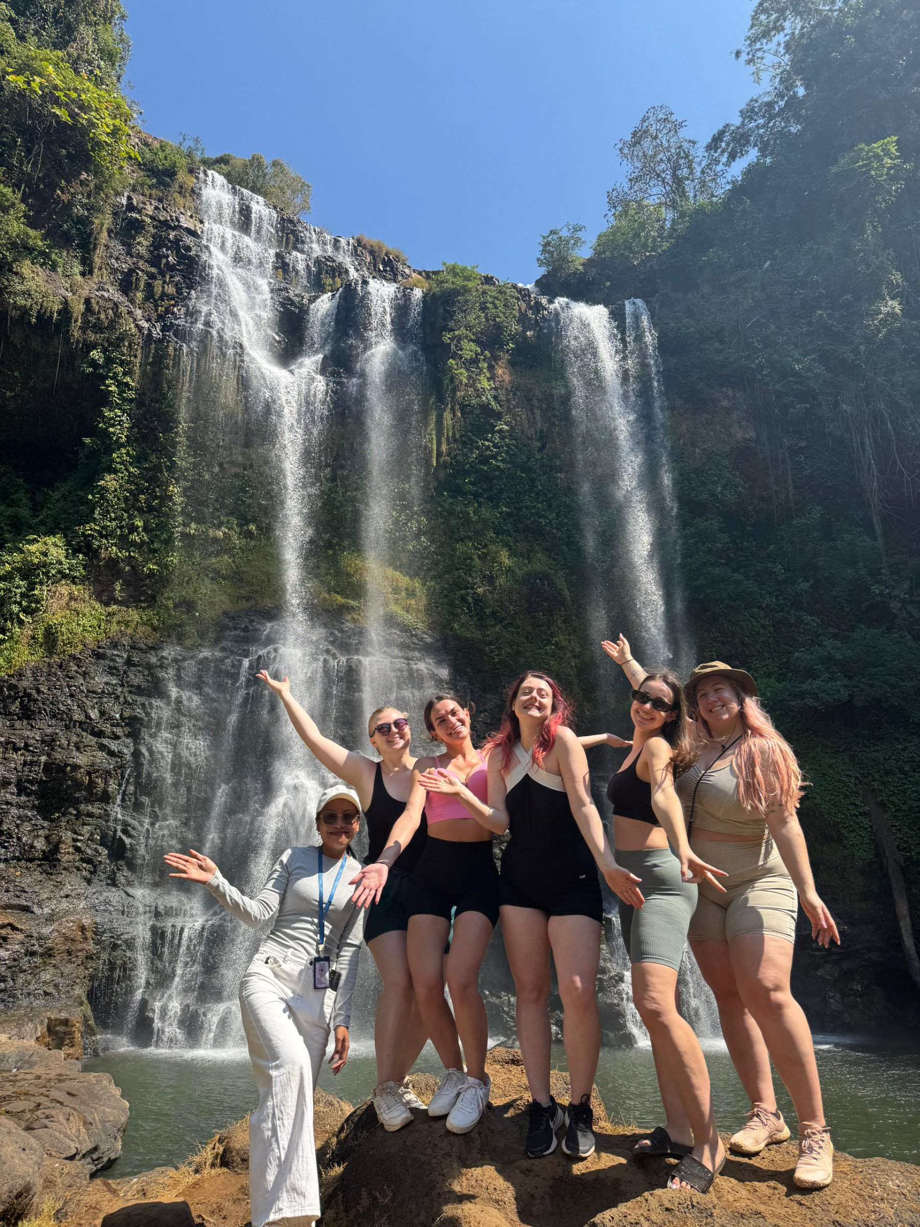 LAOS DAILY TOURS
