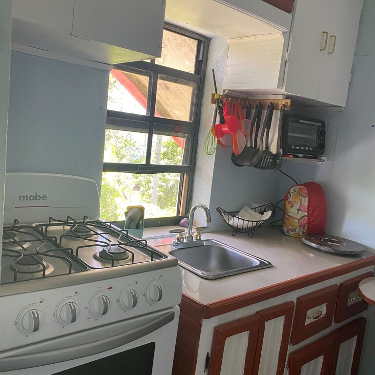 Anne's HomeStay