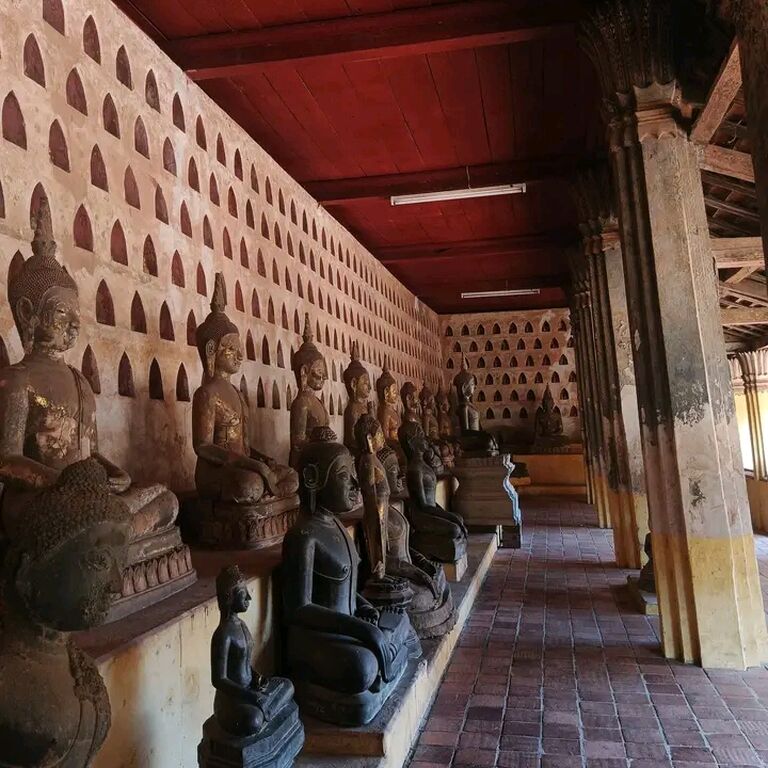 Full Day VIENTIANE city tour