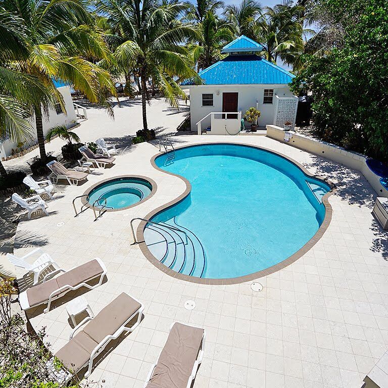 Cocotal Inn & Cabanas