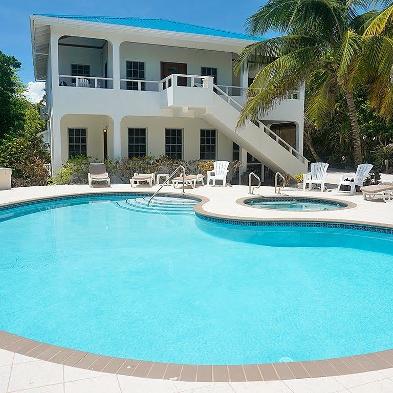 Cocotal Inn & Cabanas