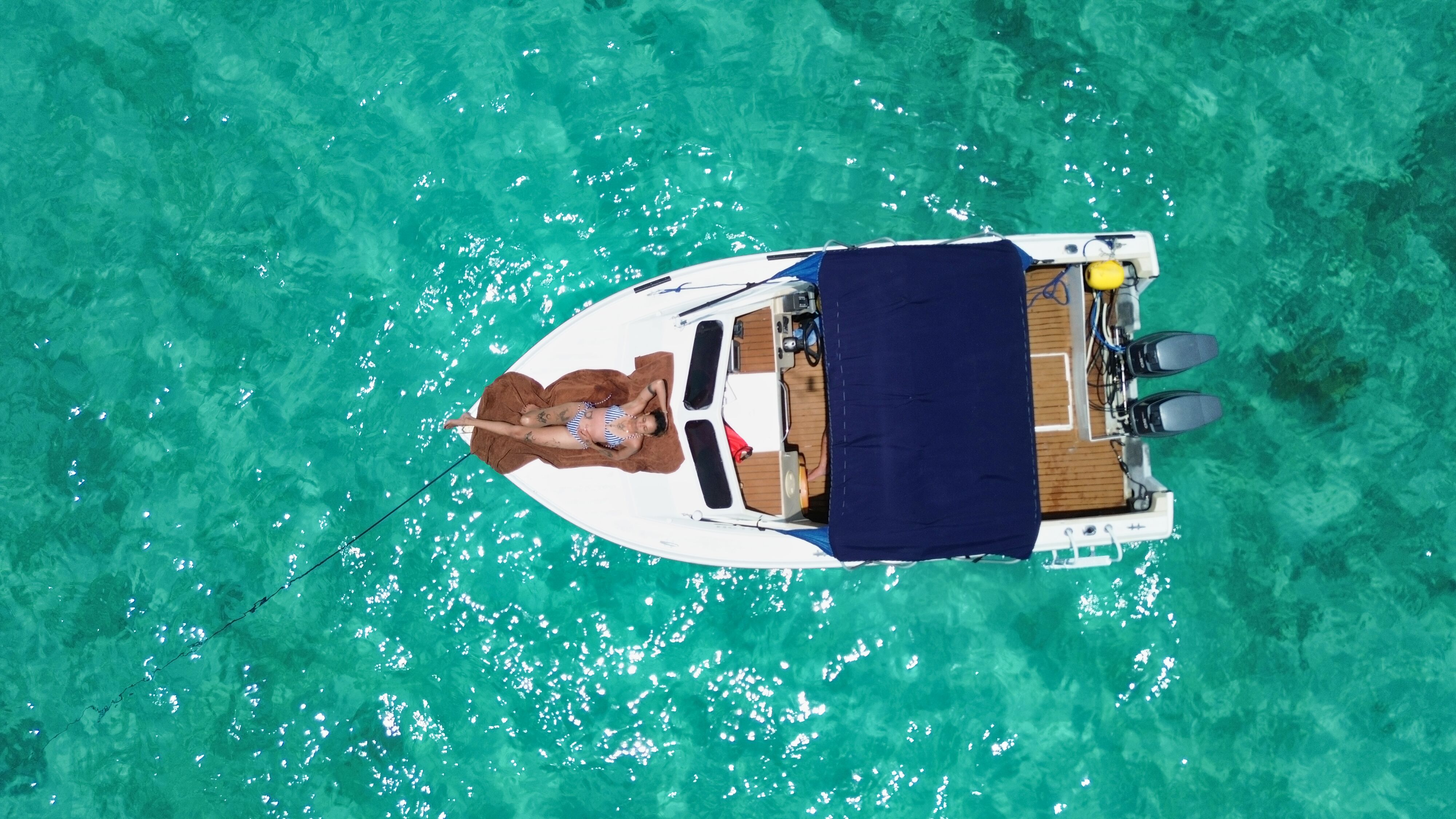 Tropical Paradise Boat Charter