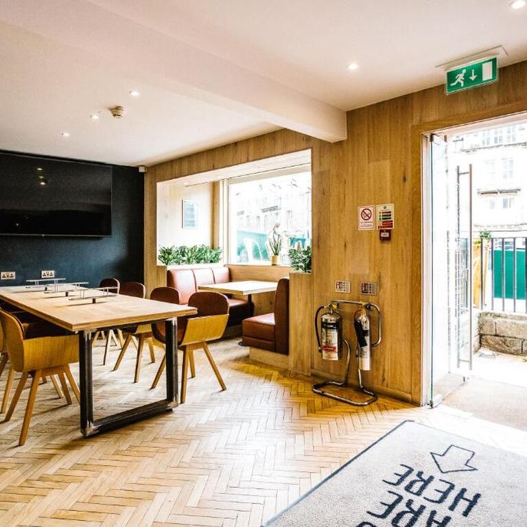 Grassmarket Hotel