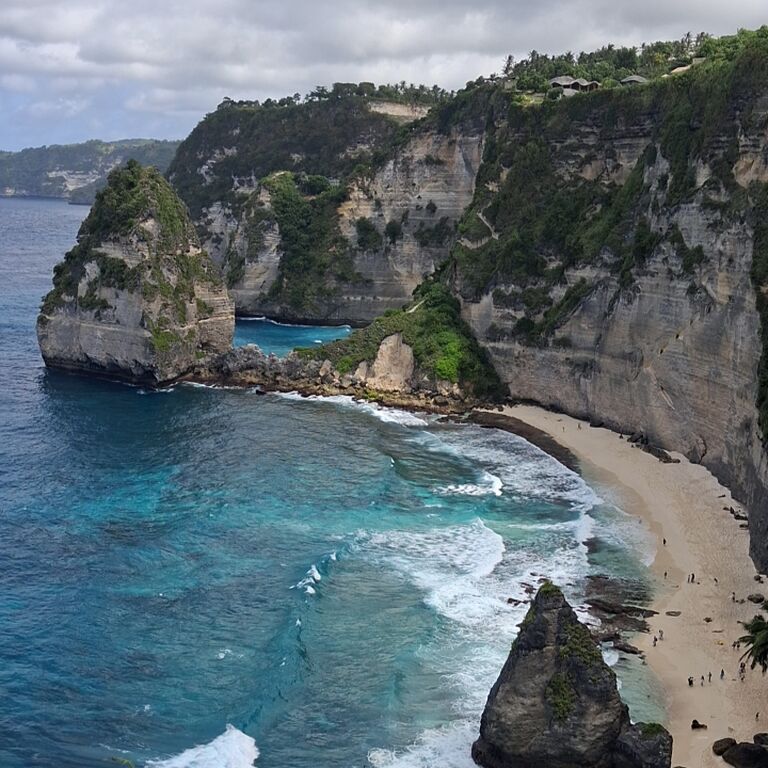 NUSA TENGGARA EXPLORER