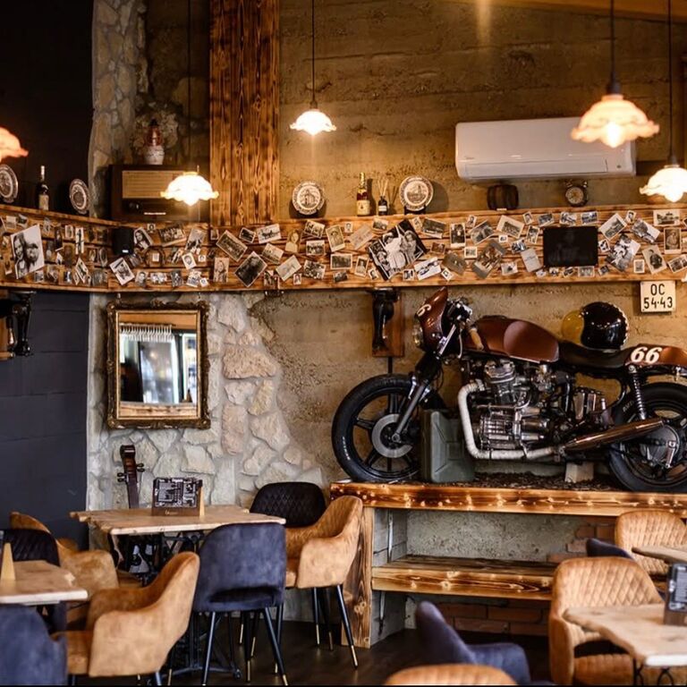 Ungvari's Bistro
