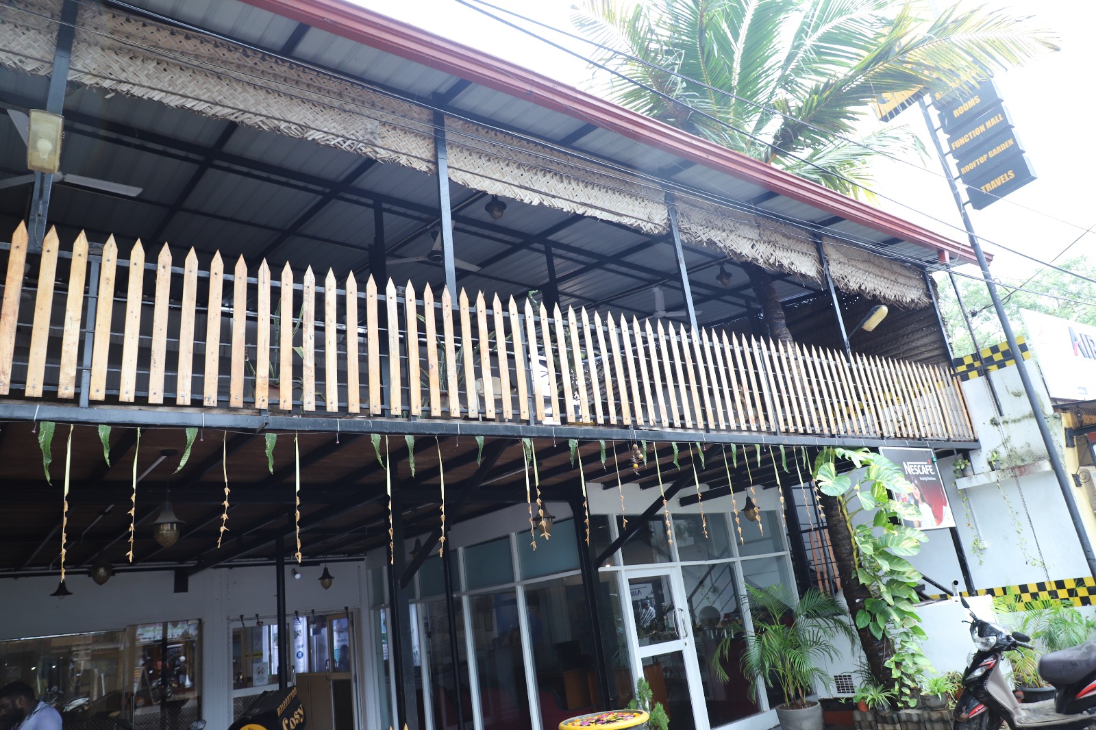 cosy hotel & restaurant