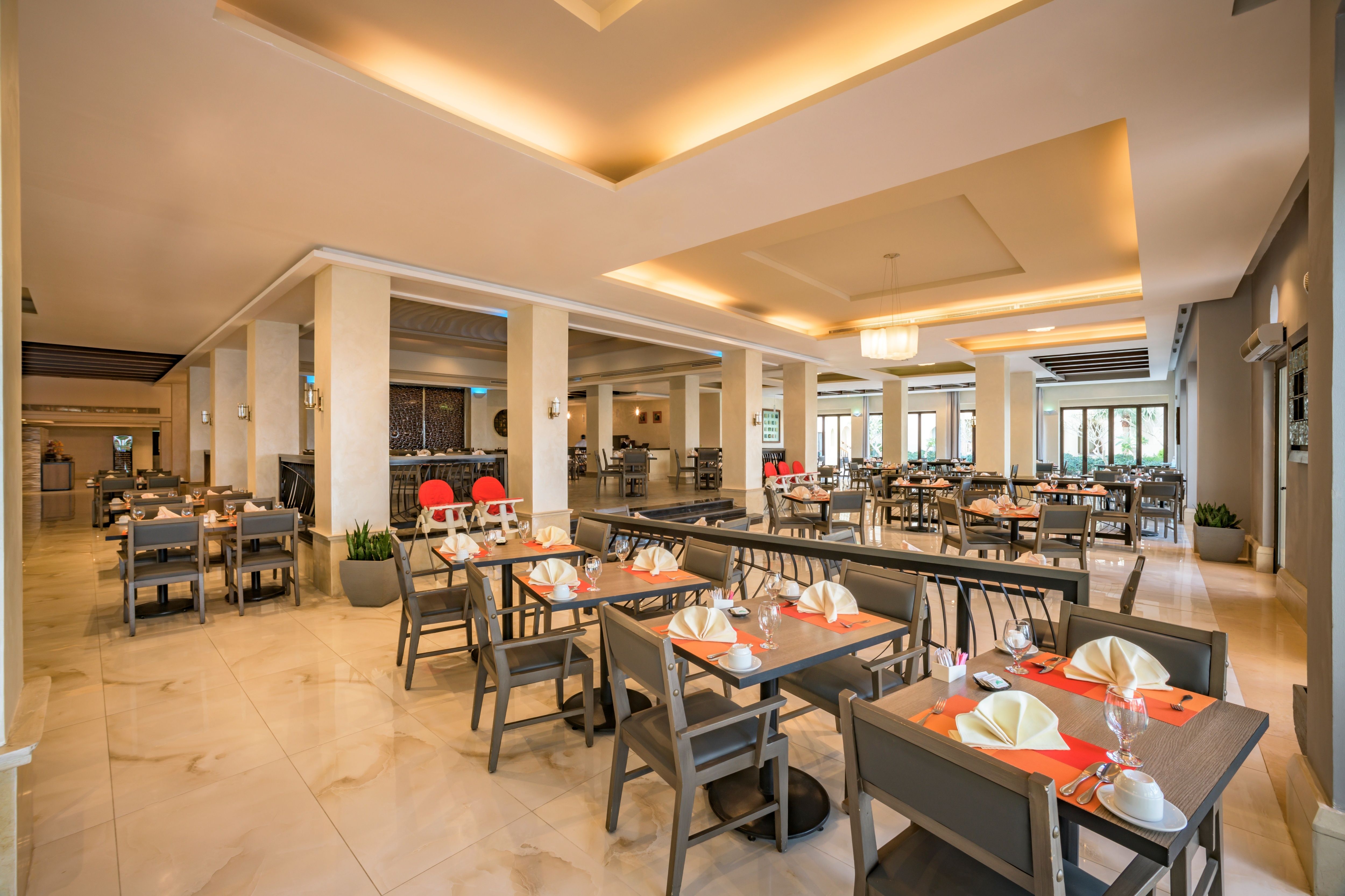 Aziab Restaurant - Grand Tala Bay Resort, Aqaba