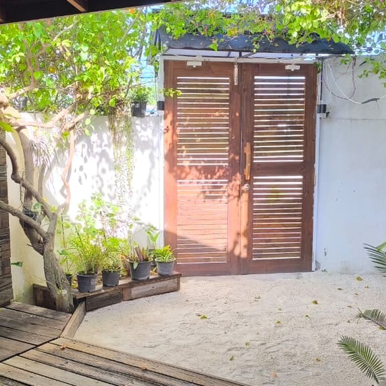 Ras Rana Lodge