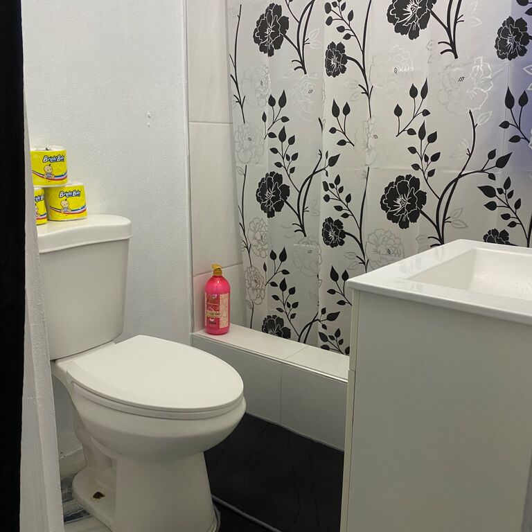 White Room Sparks Guesthouse