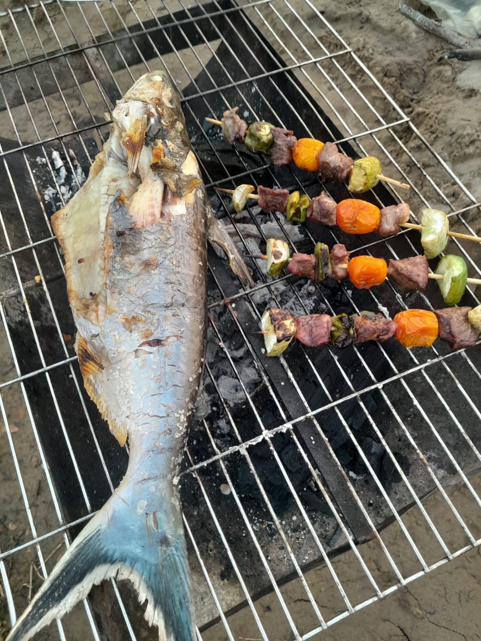 CAMPING & FISHING MEKONG BEACH