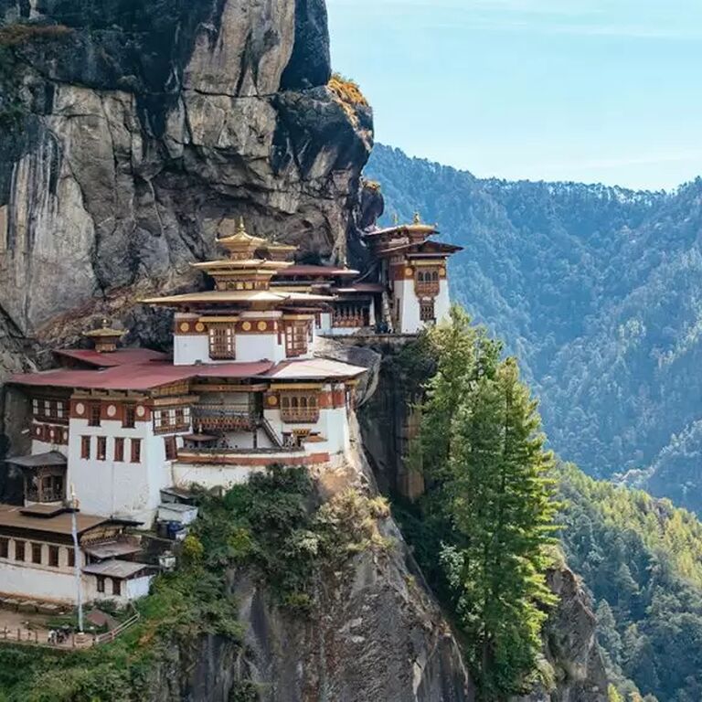 Indruka tours and travels