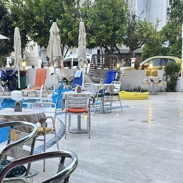 İpek Hotel Kemer