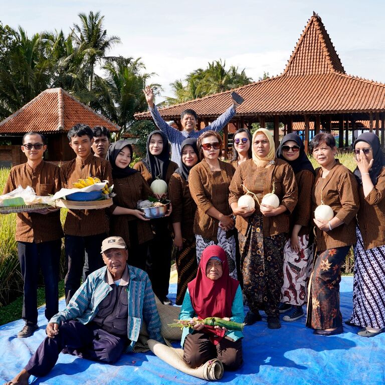 Sajian Kembang Turi