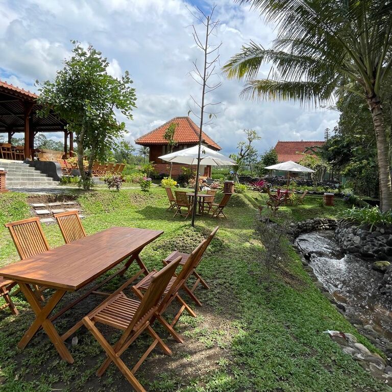 Sajian Kembang Turi