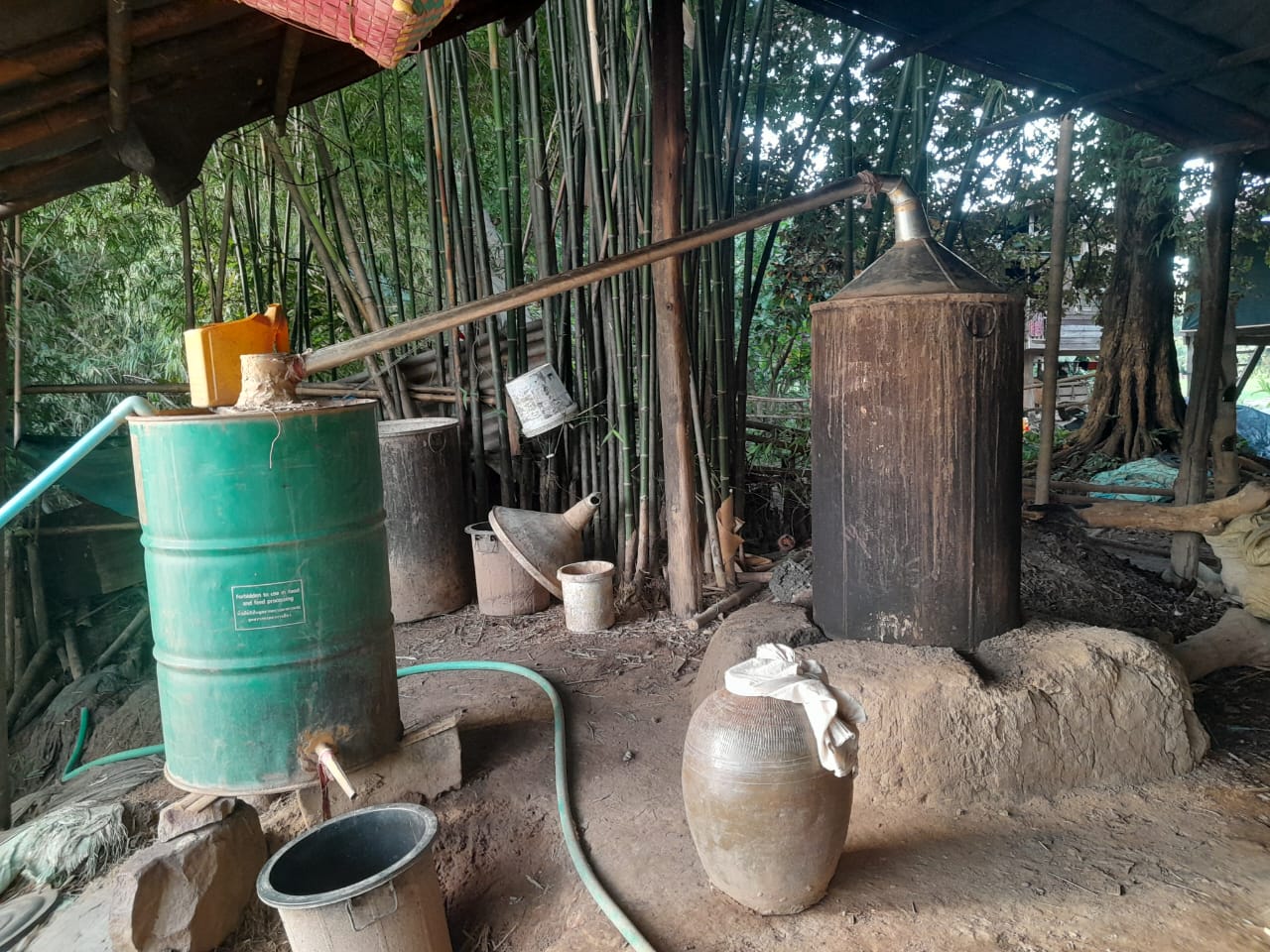 PAK OU BUDDHA CAVES