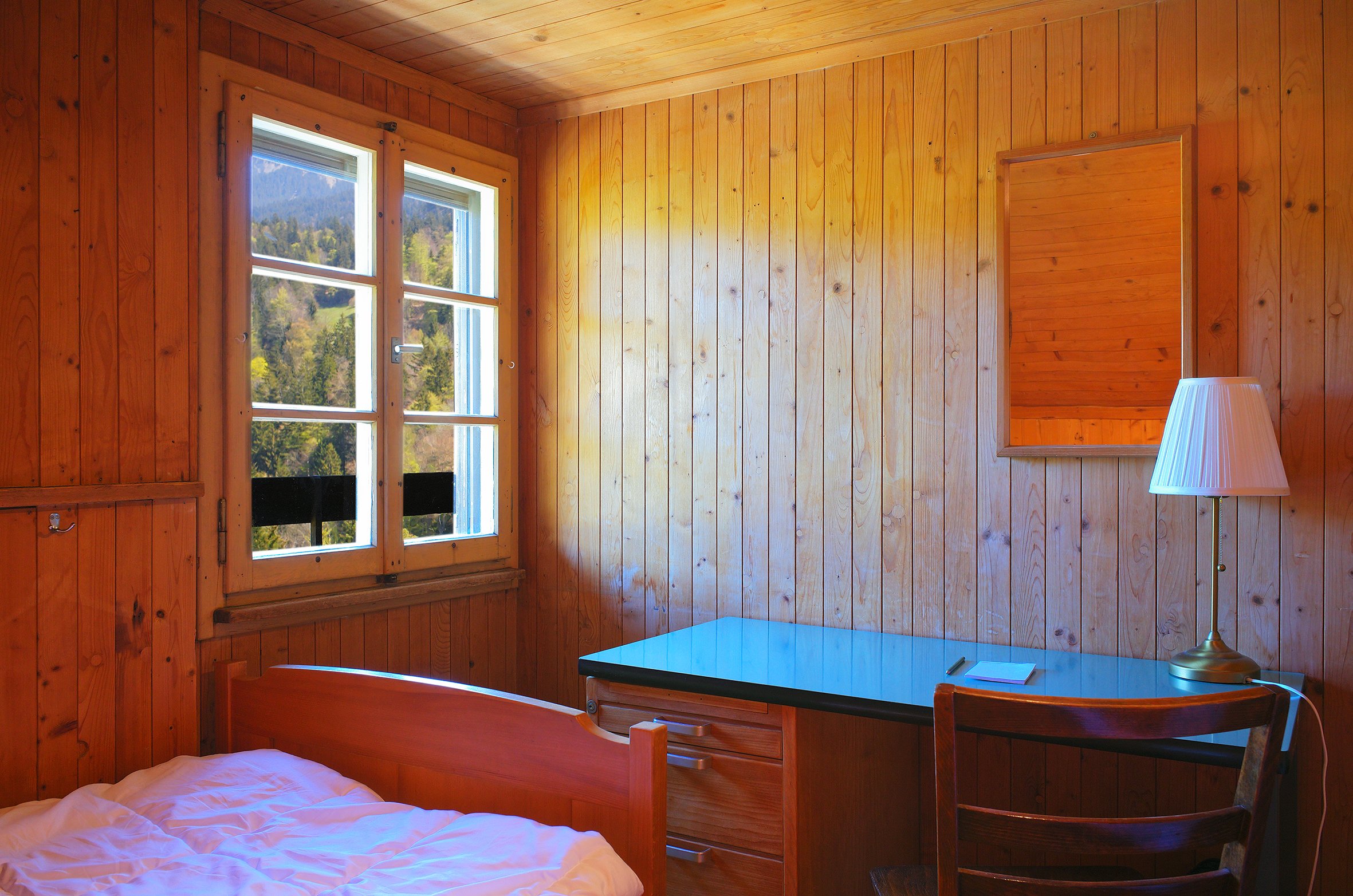 MOS Guesthouse