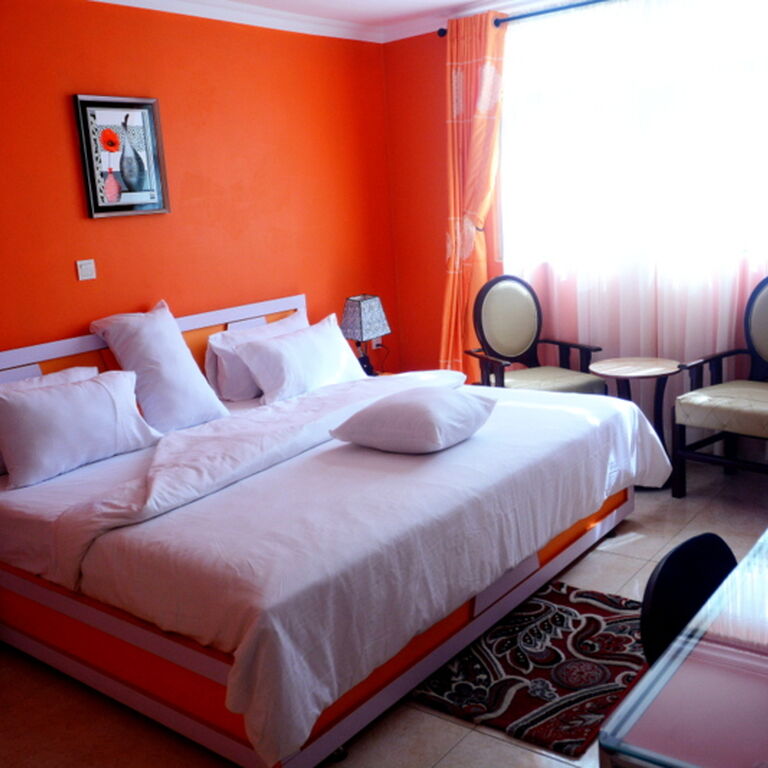 Spring park Yaad hotel lkoyi