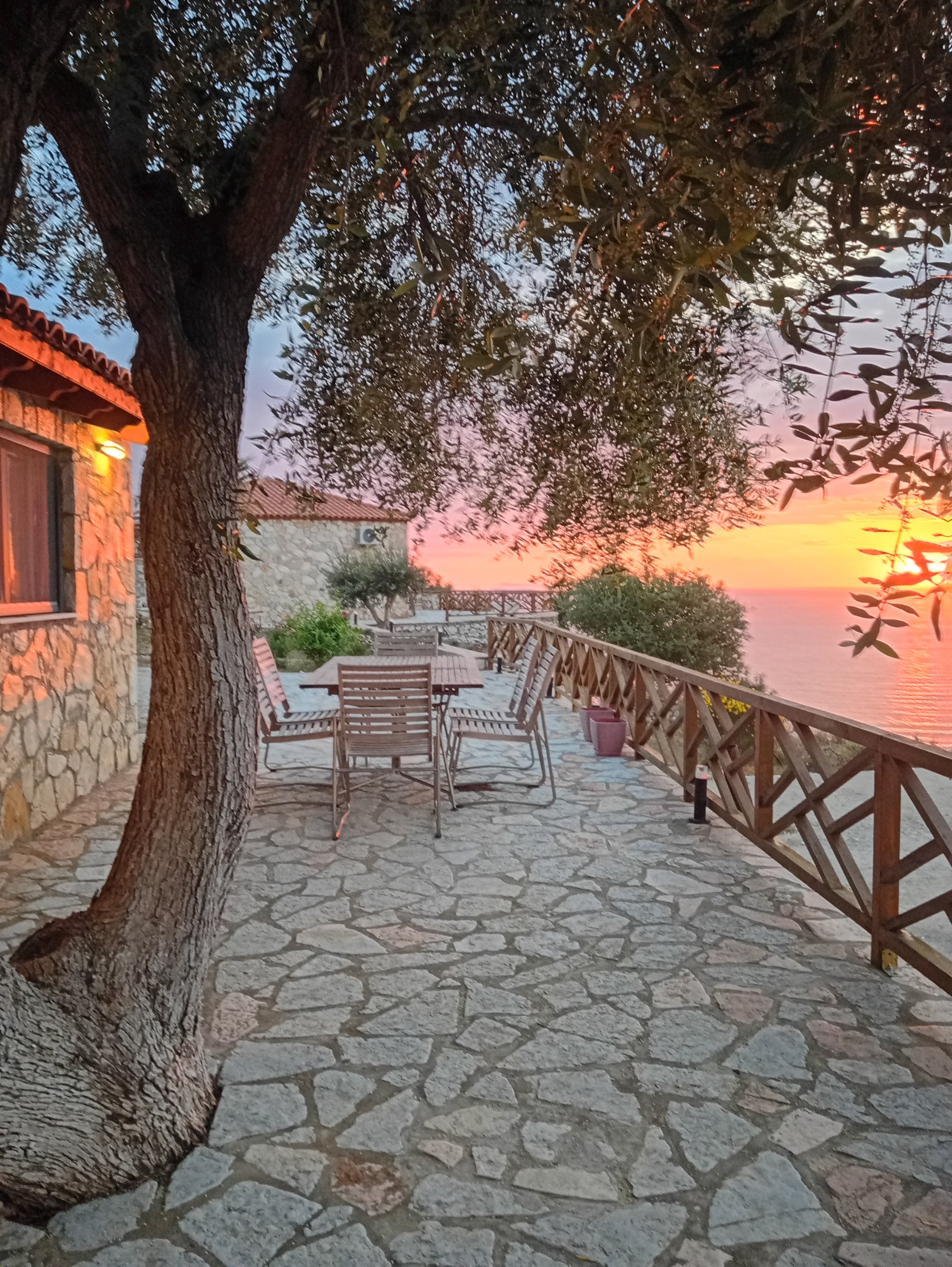 Suites pigeon cave ksamil