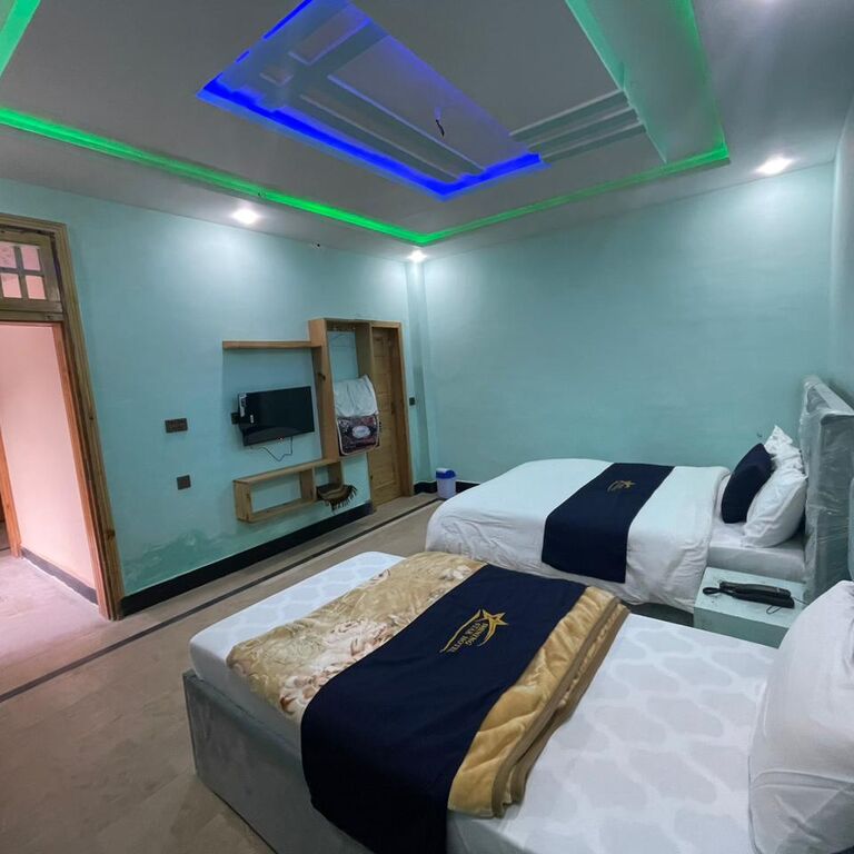 Shining Star Hotel