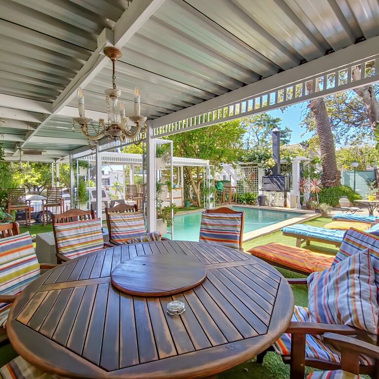Mountain Manor Guest House