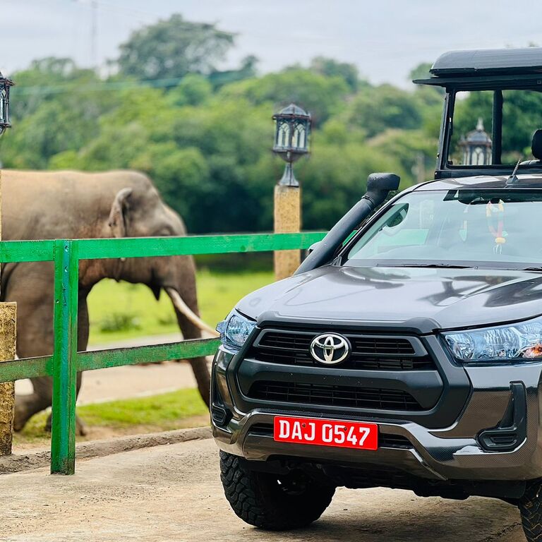 TOURNETLANKA