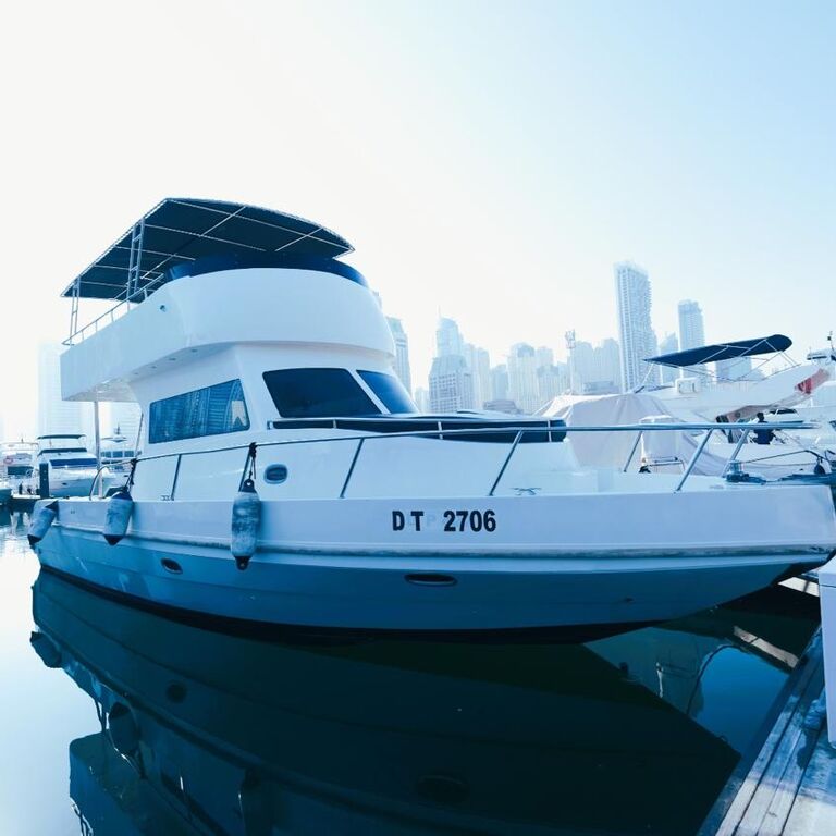 RIVIERA LEISURE YACHTS AND BOATS RENTAL LLC