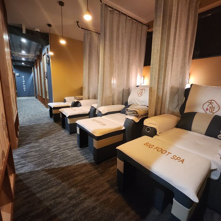 Ueno・BIG FOOT SPA