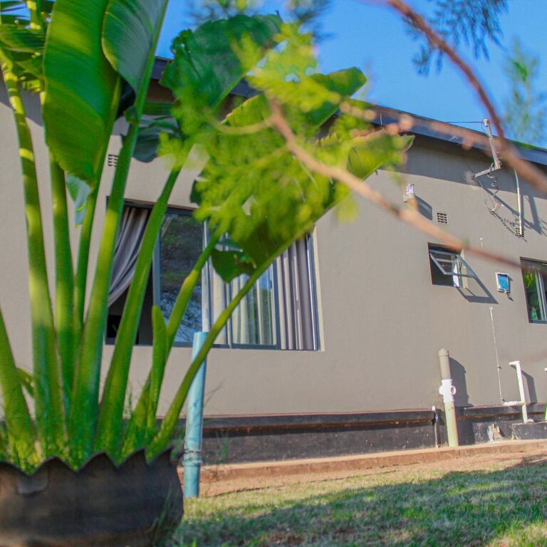 Tou Safari Lodge & Spa Ltd
