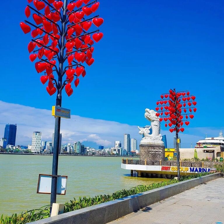 Công ty TNHH Phú Khang Transit
