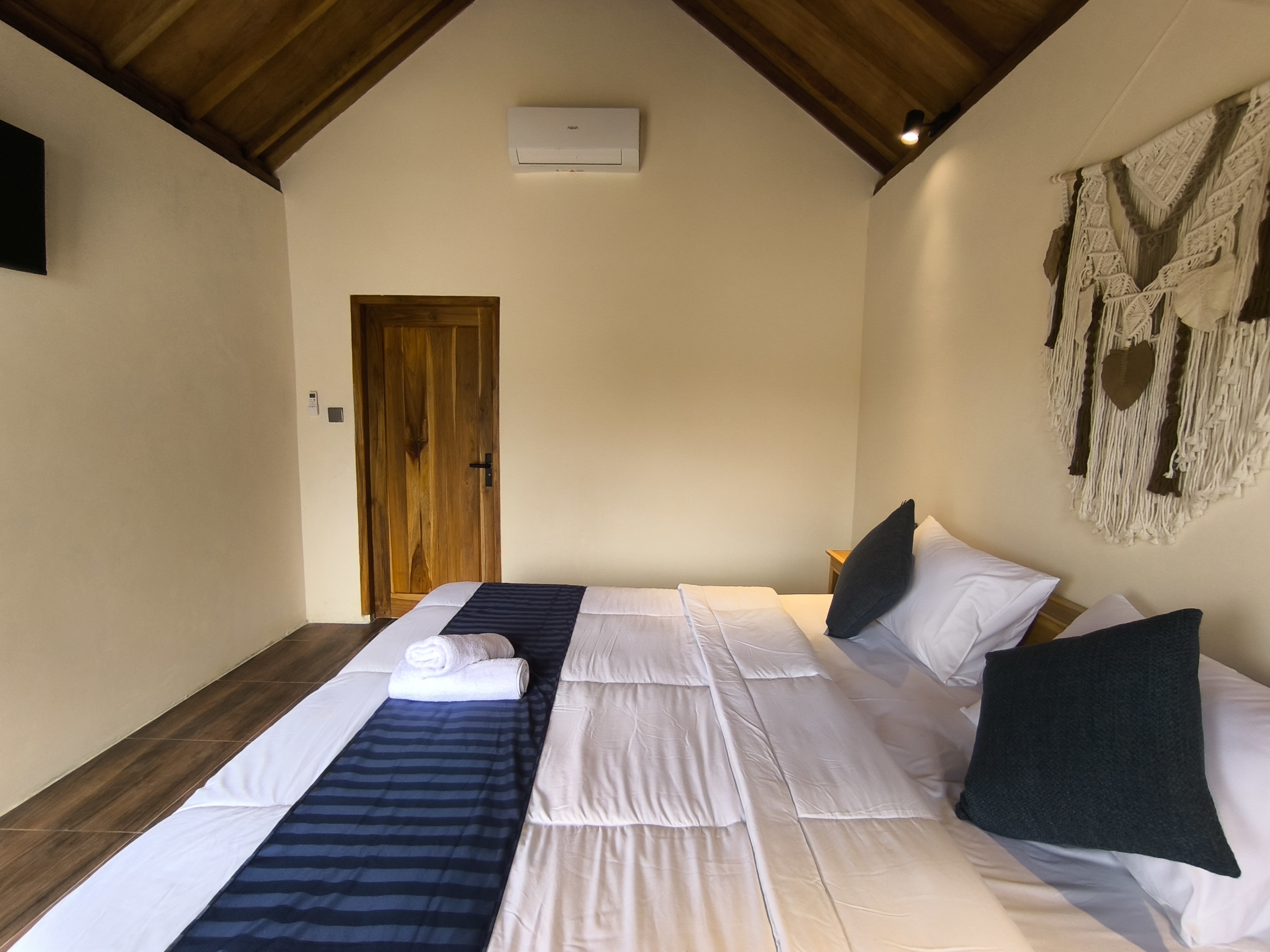 Arsya Bungalows