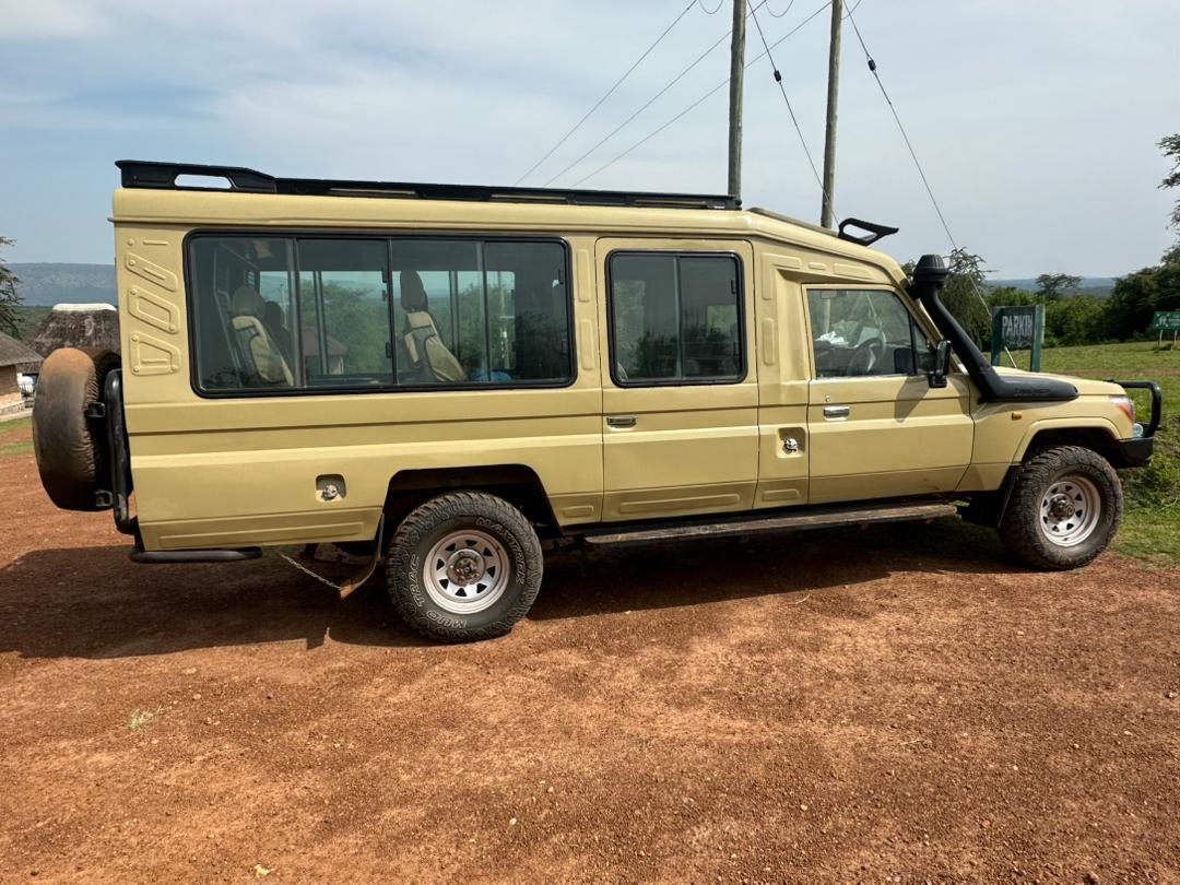 Uganda Car Rental Booking