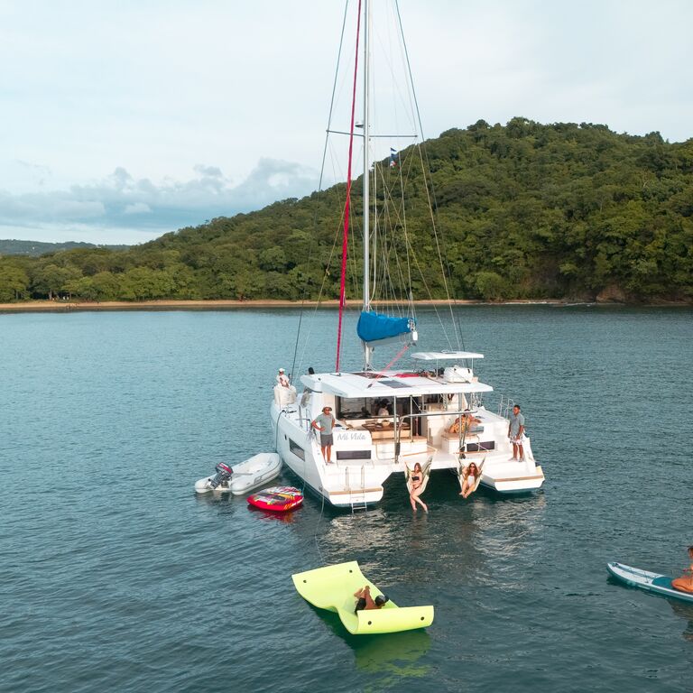 Santana Sail