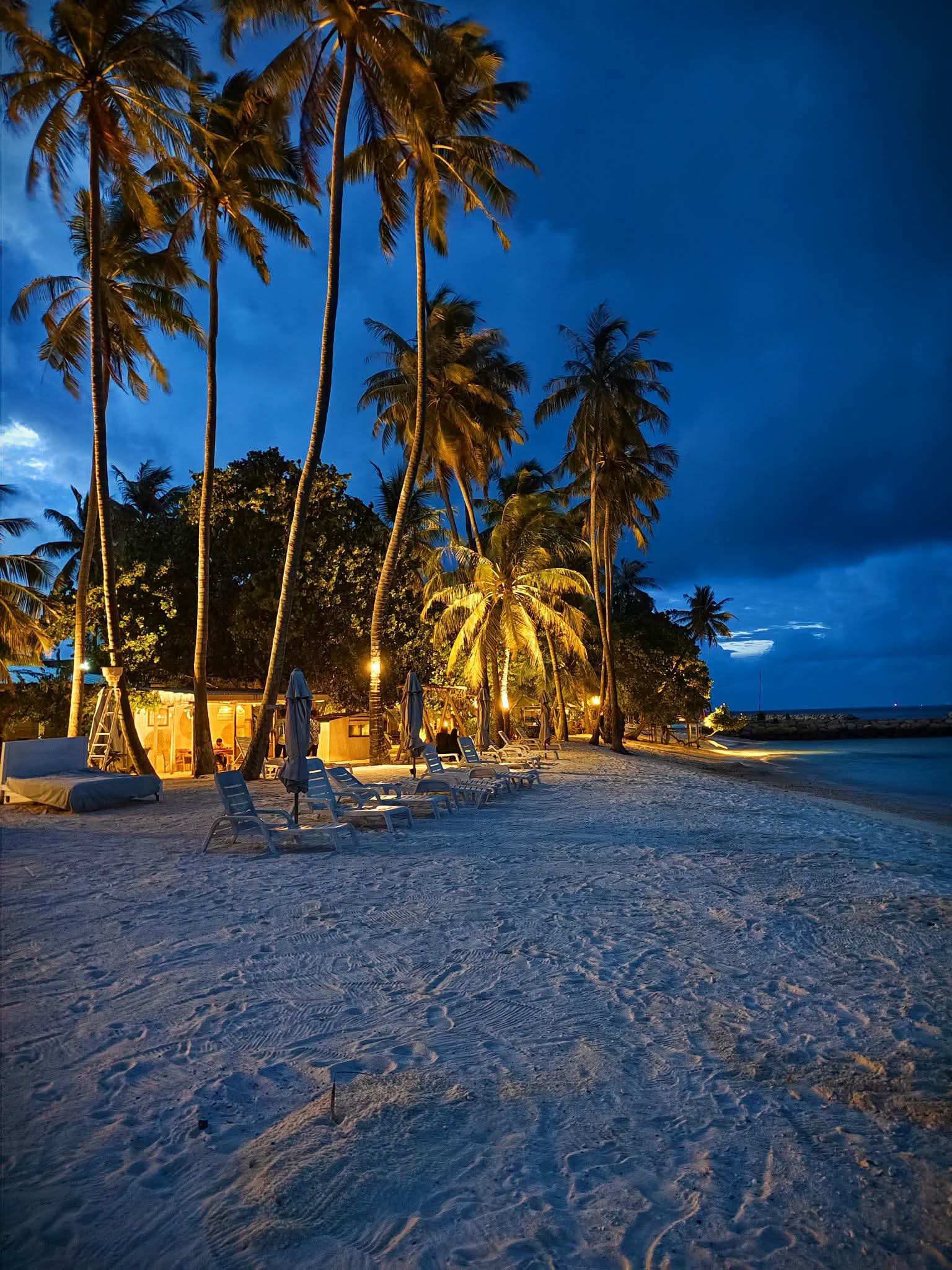 Labuan Cermin Resort