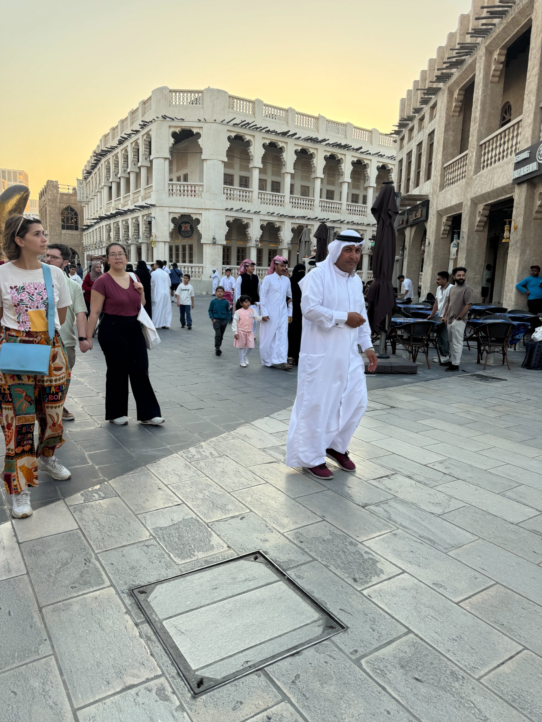 Discover Doha with Hussain