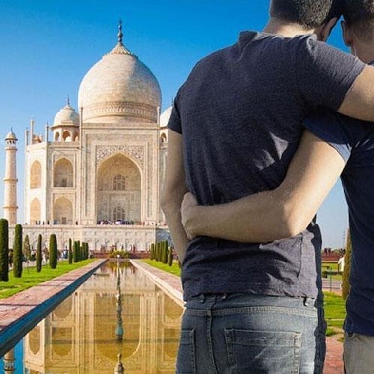 He Travels India