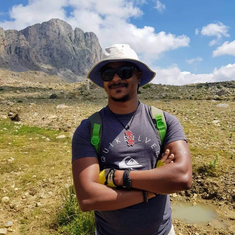 The Outdoor Guide