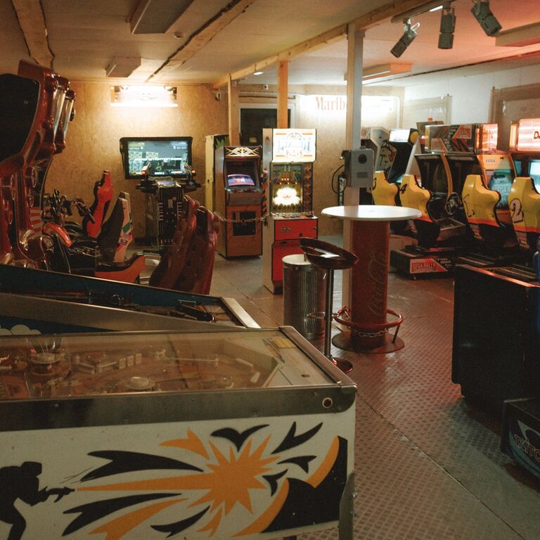Halinga Restoran & Arcade