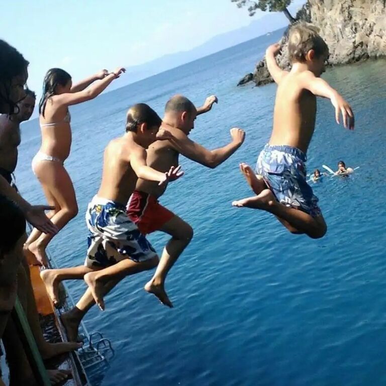 Titanic pirate boat alanya