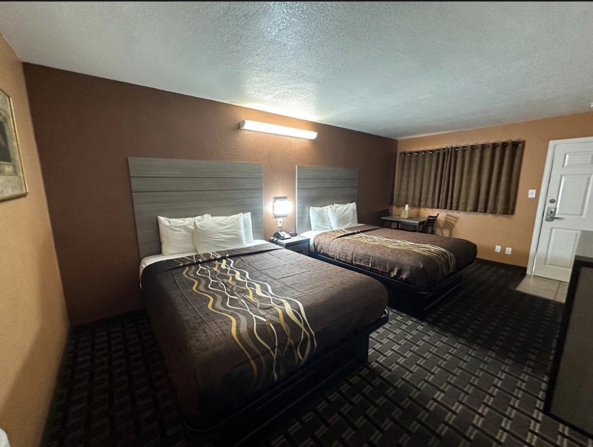 New Corral Motel